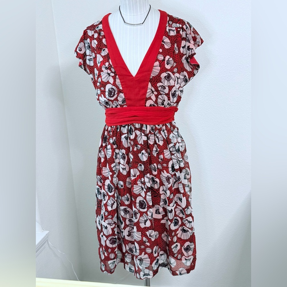 VTG 2008 H&M Red Floral Poppy Flutter Sleeve Empire Waist Midi Dress Size 8